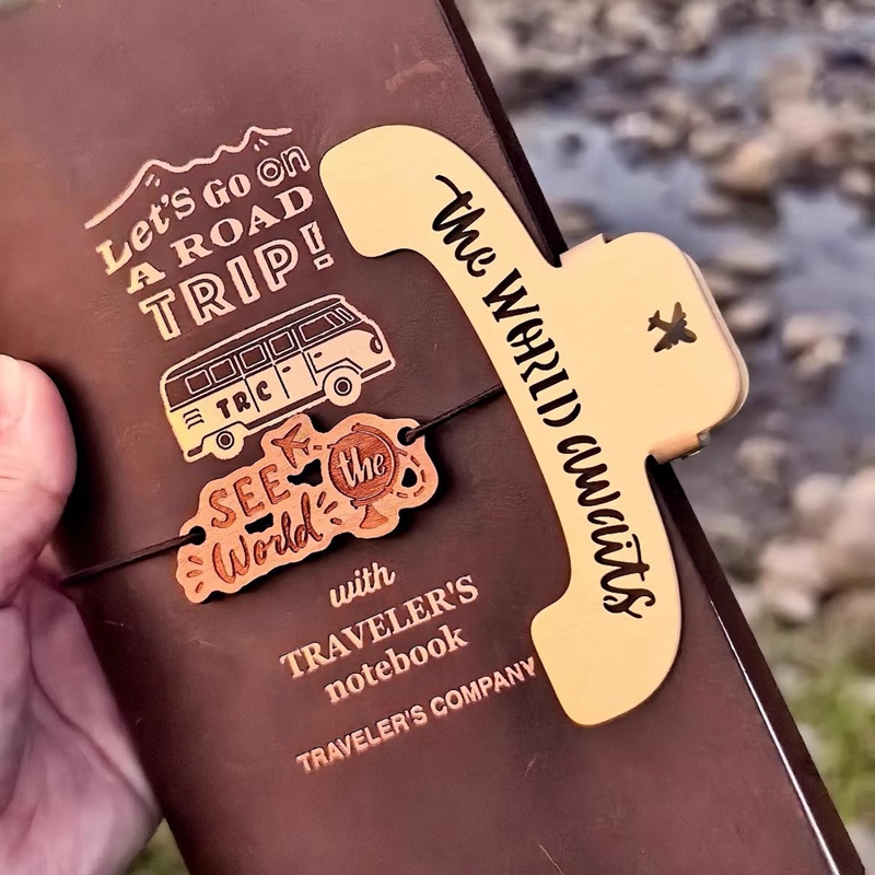 エンボス加工真鍮製バインダークリップセット - 中空デザイン - Binder Clip Assorted のレビューと価格
